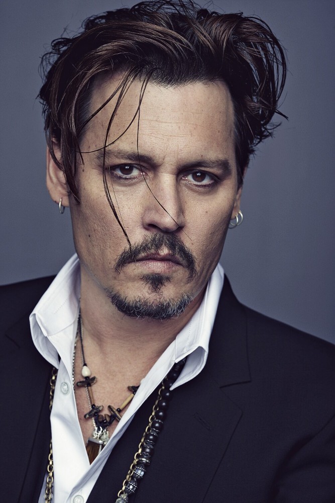 Johnny Depp, égérie du prochain masculin de la maison de l'avenue Montaigne.